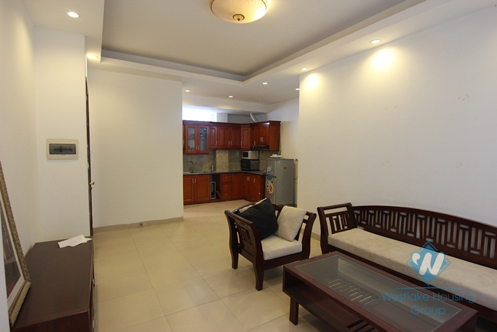 Cheap price 02 bedrooms apartment for rent in Tay Ho,Hanoi.